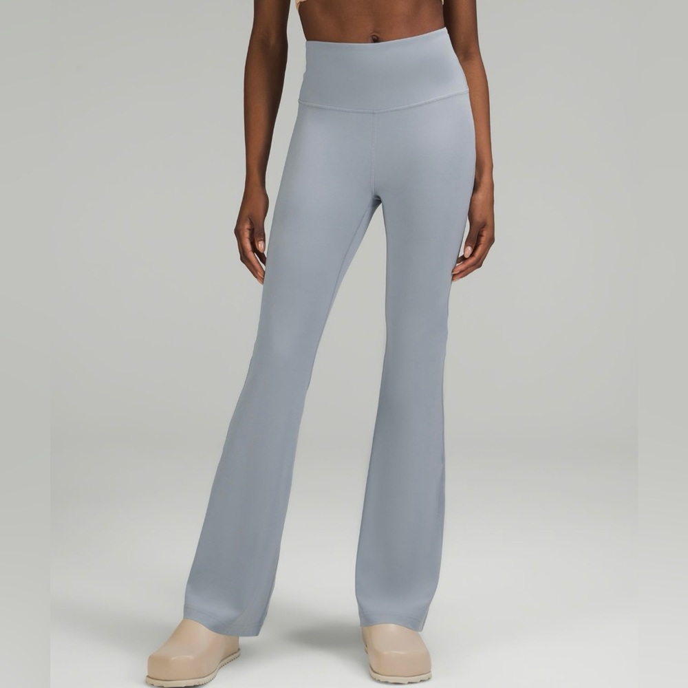 Lululemon Groove super high rise flares